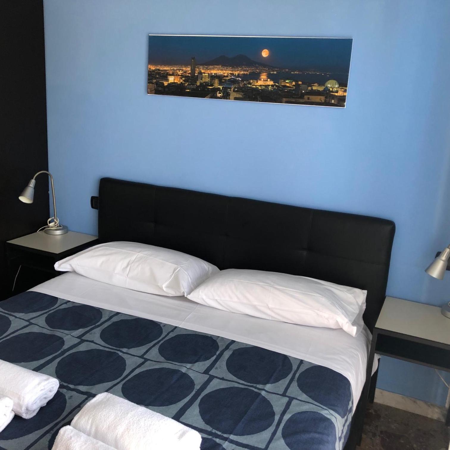 Marina Sky 8 Hotel Naples Exterior photo